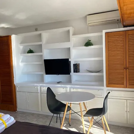 19th Floor & Sea View